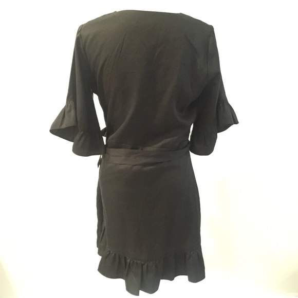 chelsea28 ruffle wrap dress NWT. - Picture 5 of 8